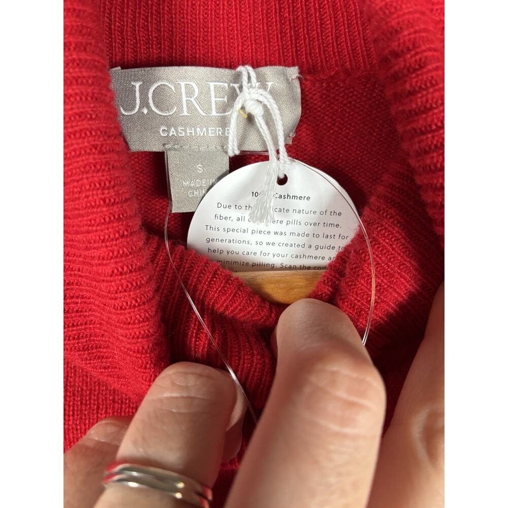 J.Crew S 100% Cashmere Turtleneck Sweater NWT Red Roll Neck BM264 Quiet Luxury - Picture 4 of 10